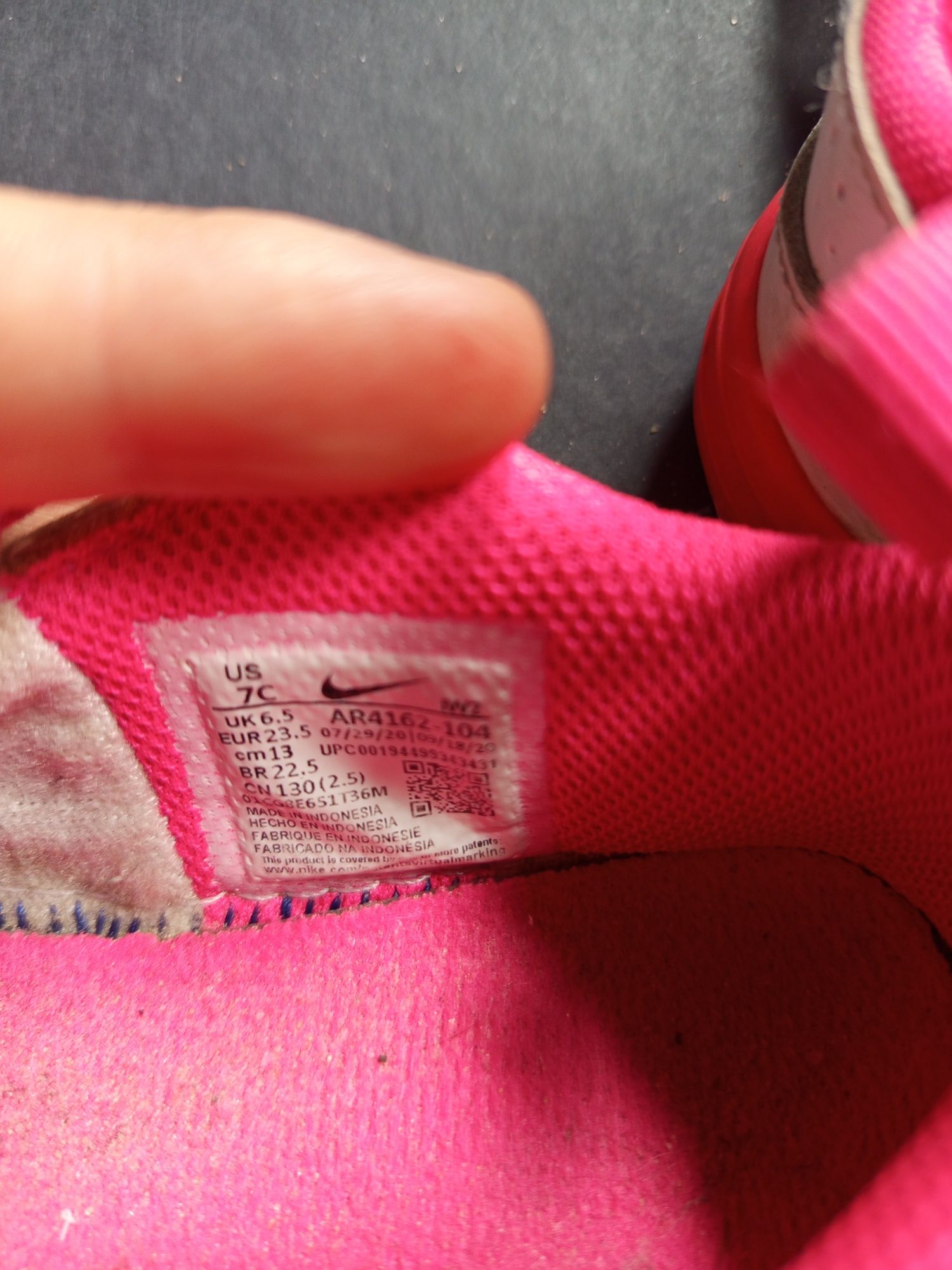 Nike buciki w roz.23