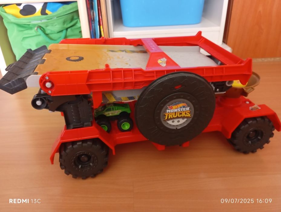 Carro/pista hot wheels