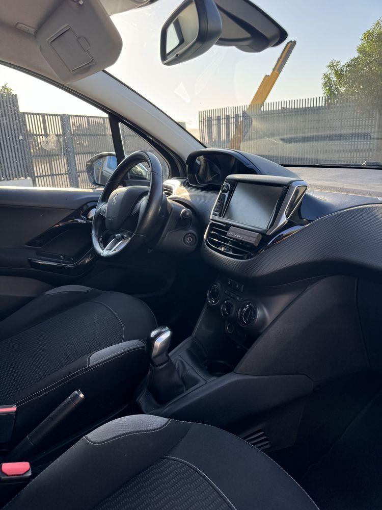 Peugeot 208 1.6 Blue HDI Style