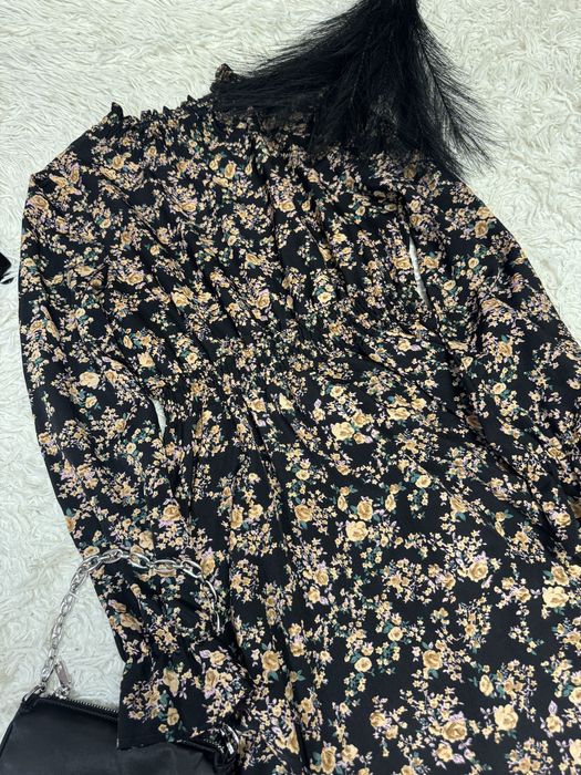 Плаття міді з резинкою на талії Shein