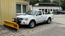 Nissan NP 300 Pickup Navara  Nissan NP300 Pickup Navara Pług Piaskarka Solarka