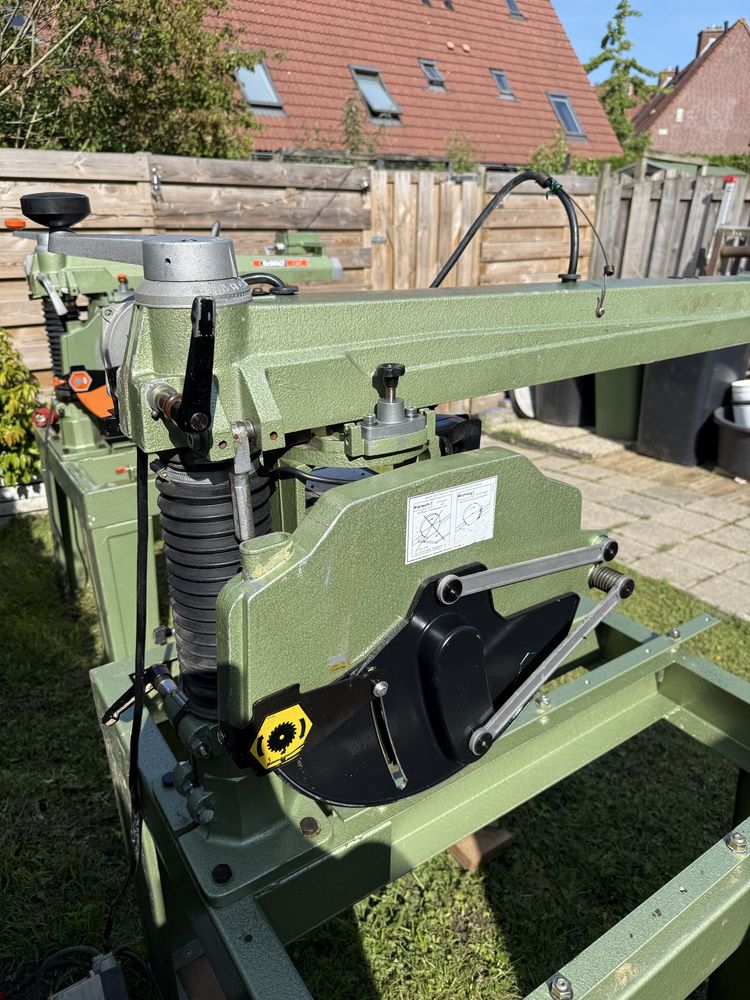 Dewalt 1603 Radialna/Ukośnica 380/400v