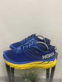 Кросівки бігові Hoka One One Clifton