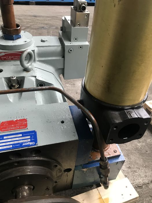 Pompa hydrauliczna dużej mocy Oilgear PVLVKR-320