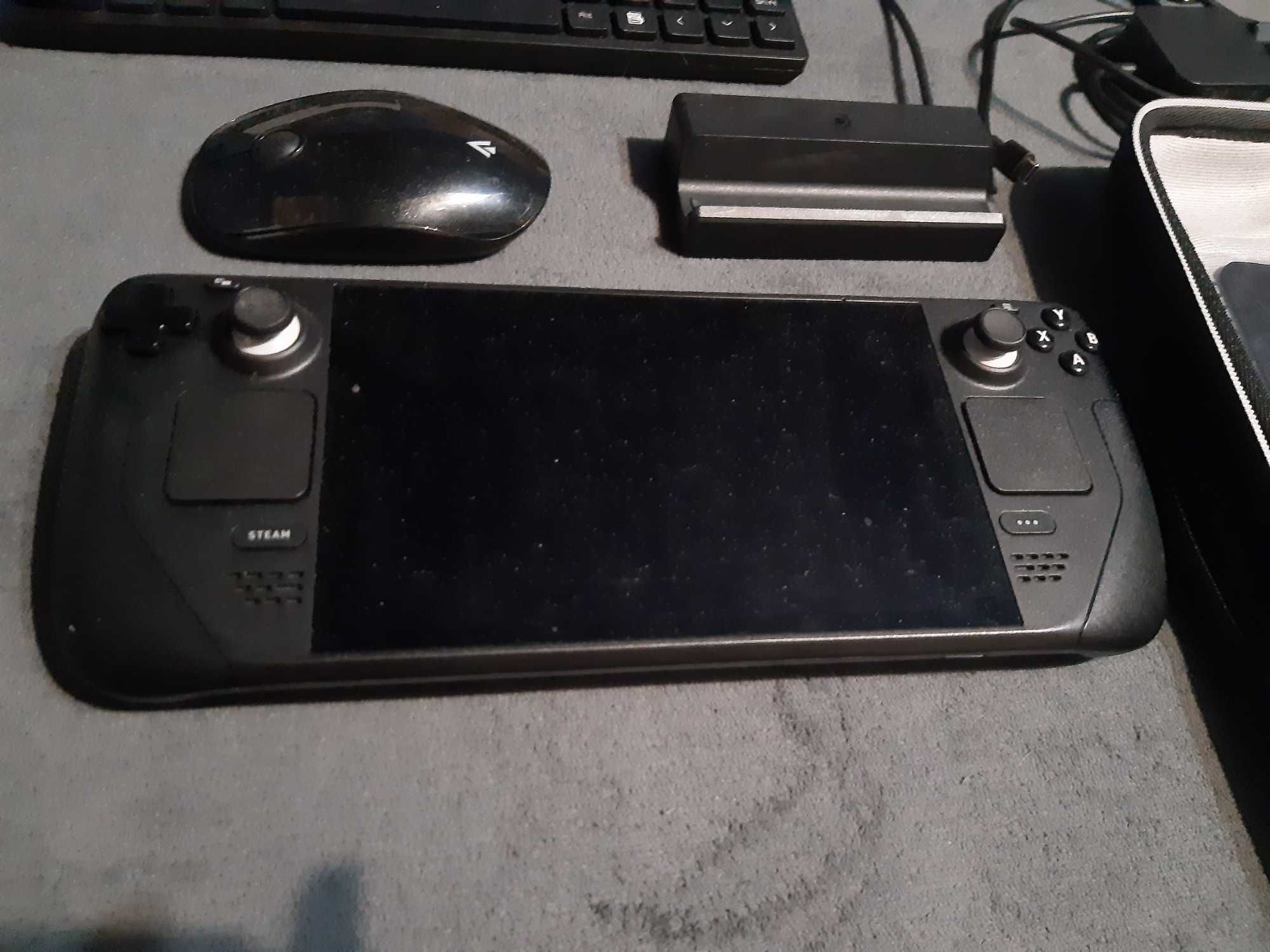 Steam Deck LCD 512GB + Dock + Karta SD 256GB
