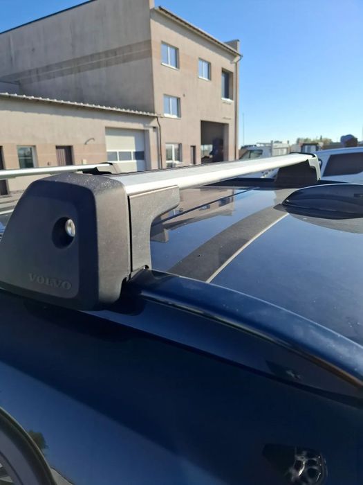 VOLVO bagaznik dachowy czarny belki poprzeczki