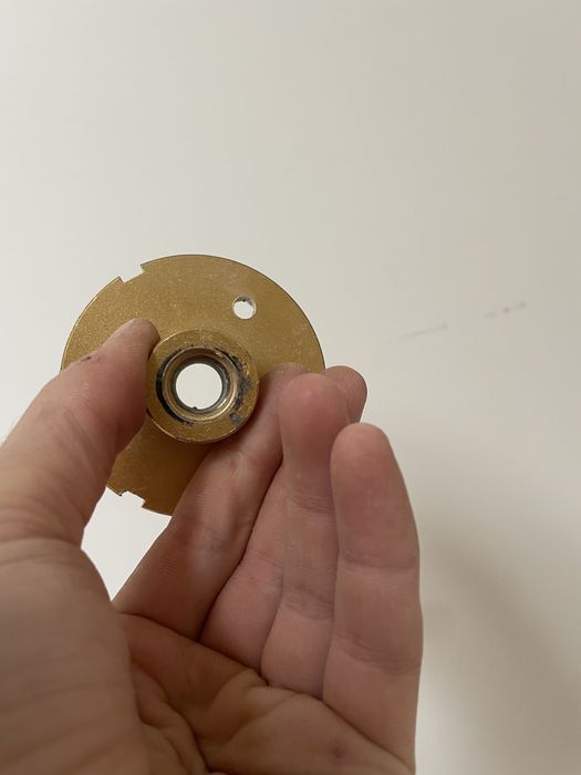 Otwornica do kafelków i gresu pod puszki do gniazdek