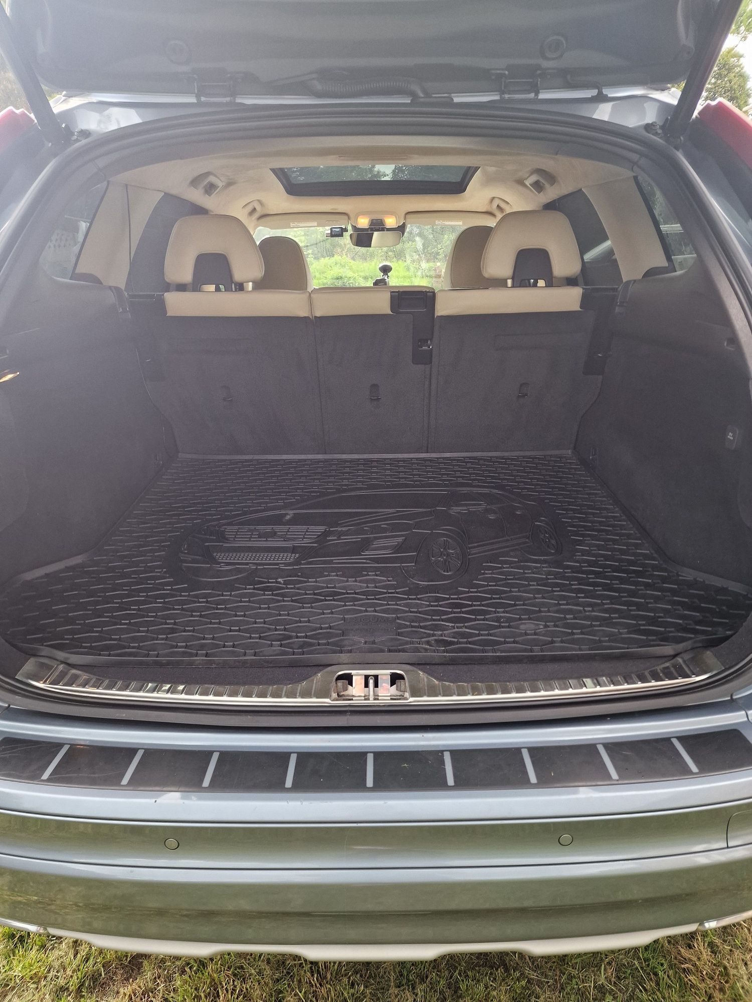 Volvo XC60 T5 2.0 maly przebieg