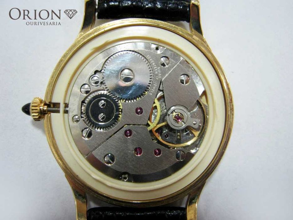 Edox mecânico de corda manual (1990`s)