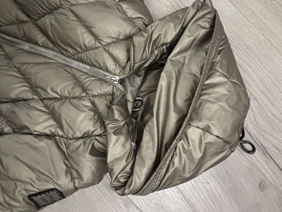 Продам пуховик зимовий для дівчинки