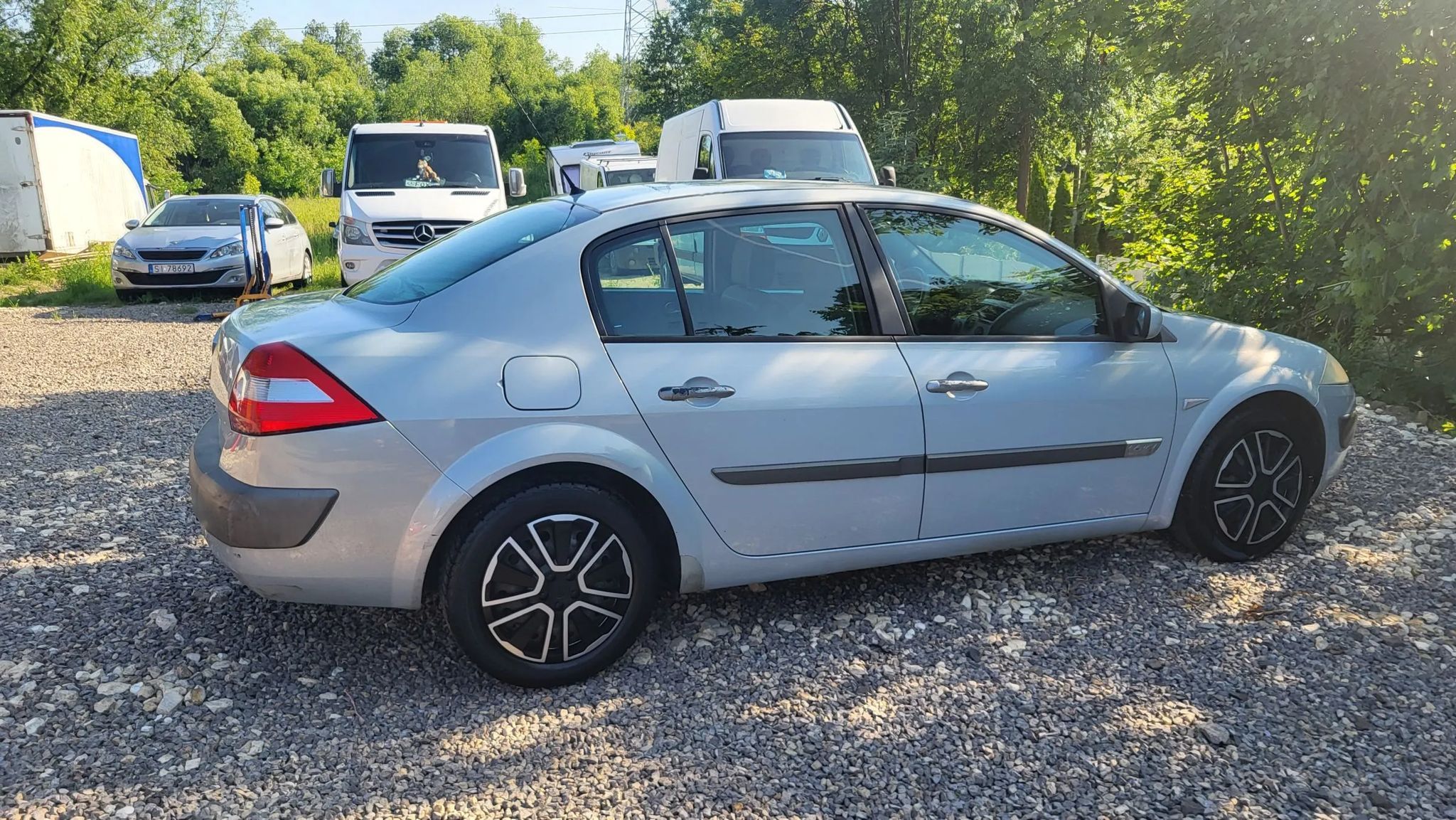 Renault Megane 1.6 16v 115 kM !! Klima półskóry !!