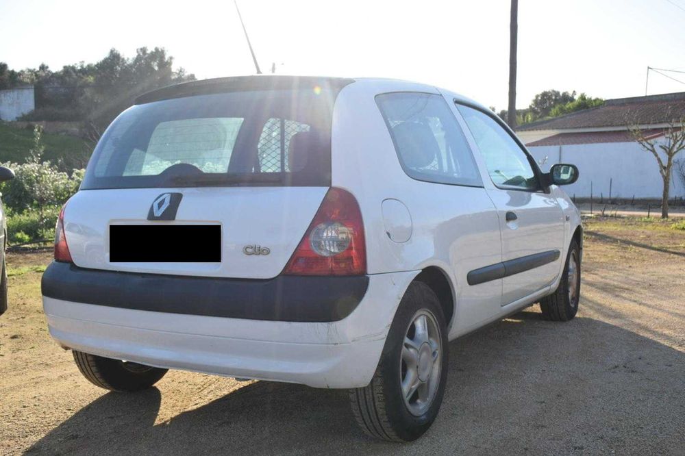 RENAULT CLIO 2005 comercial, bom estado
