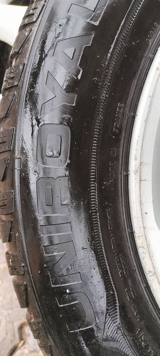 Продам, диски разом з шинами,на Мазда.