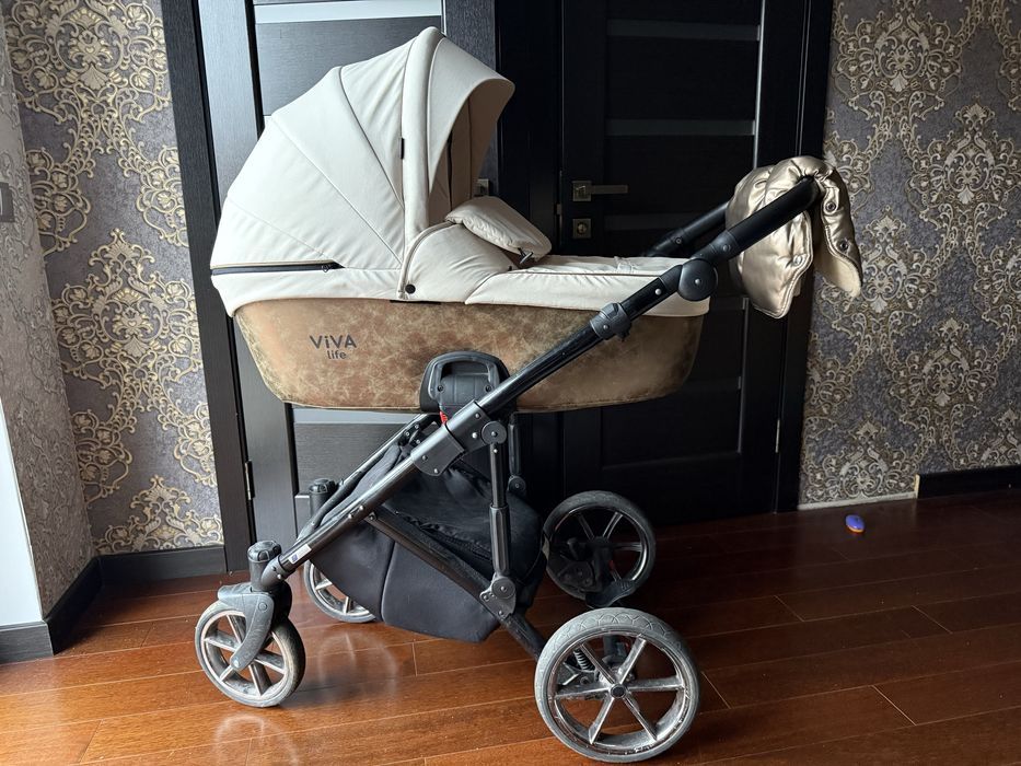 Продам коляску Tutis viva life 2в1
