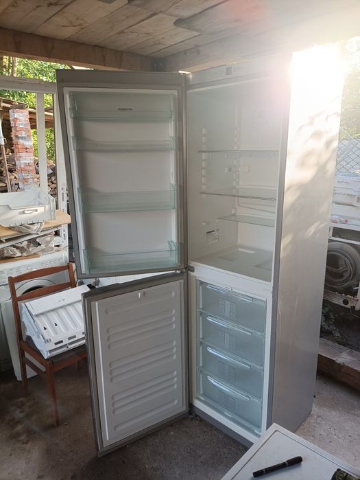 Холодильник лібхер