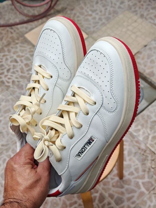 Tênis YNOT? praticamente novos