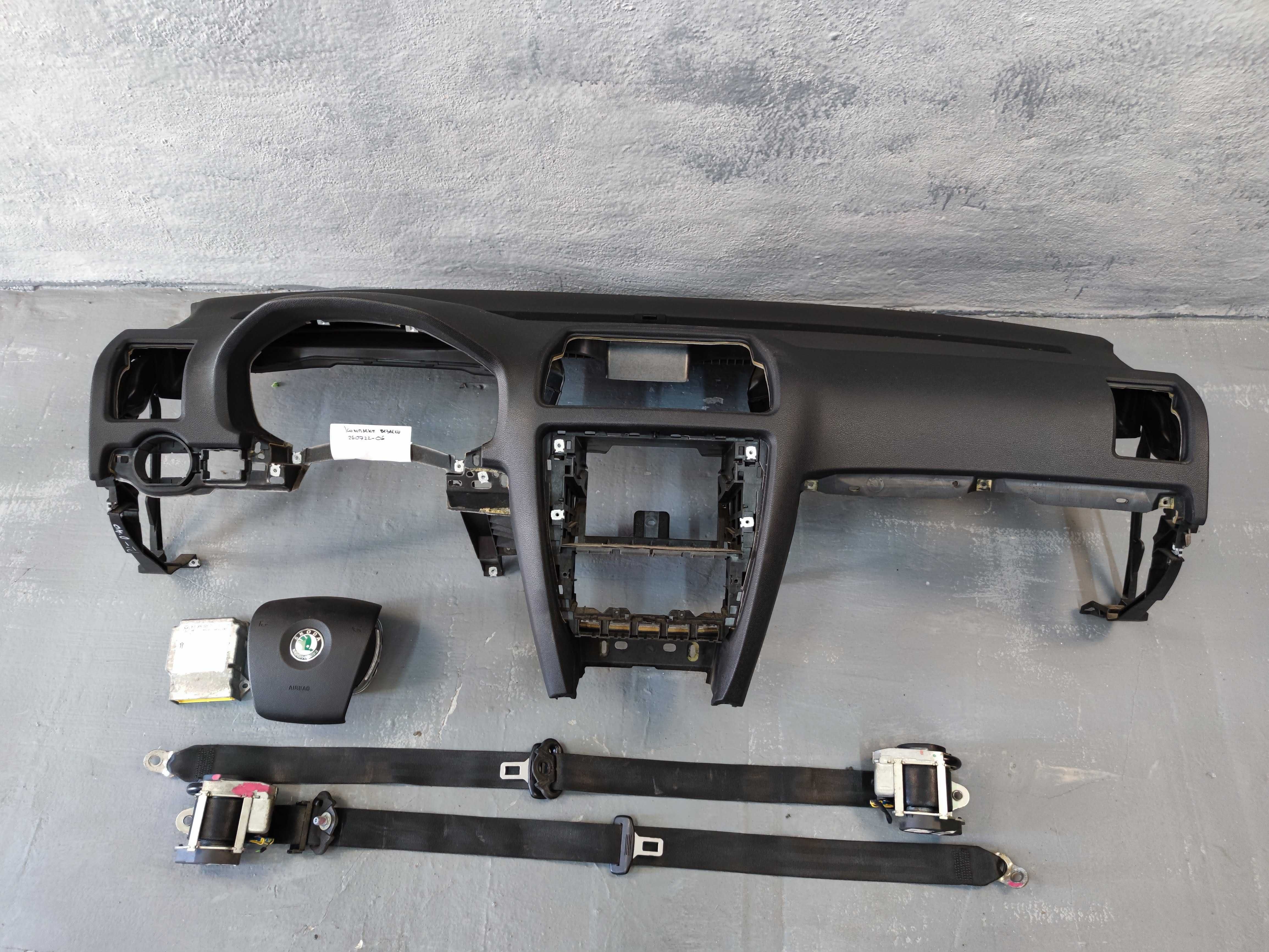 Комплект безопасности (торпеда) SKODA OCTAVIA A5 1Z1857007 (260722-06)