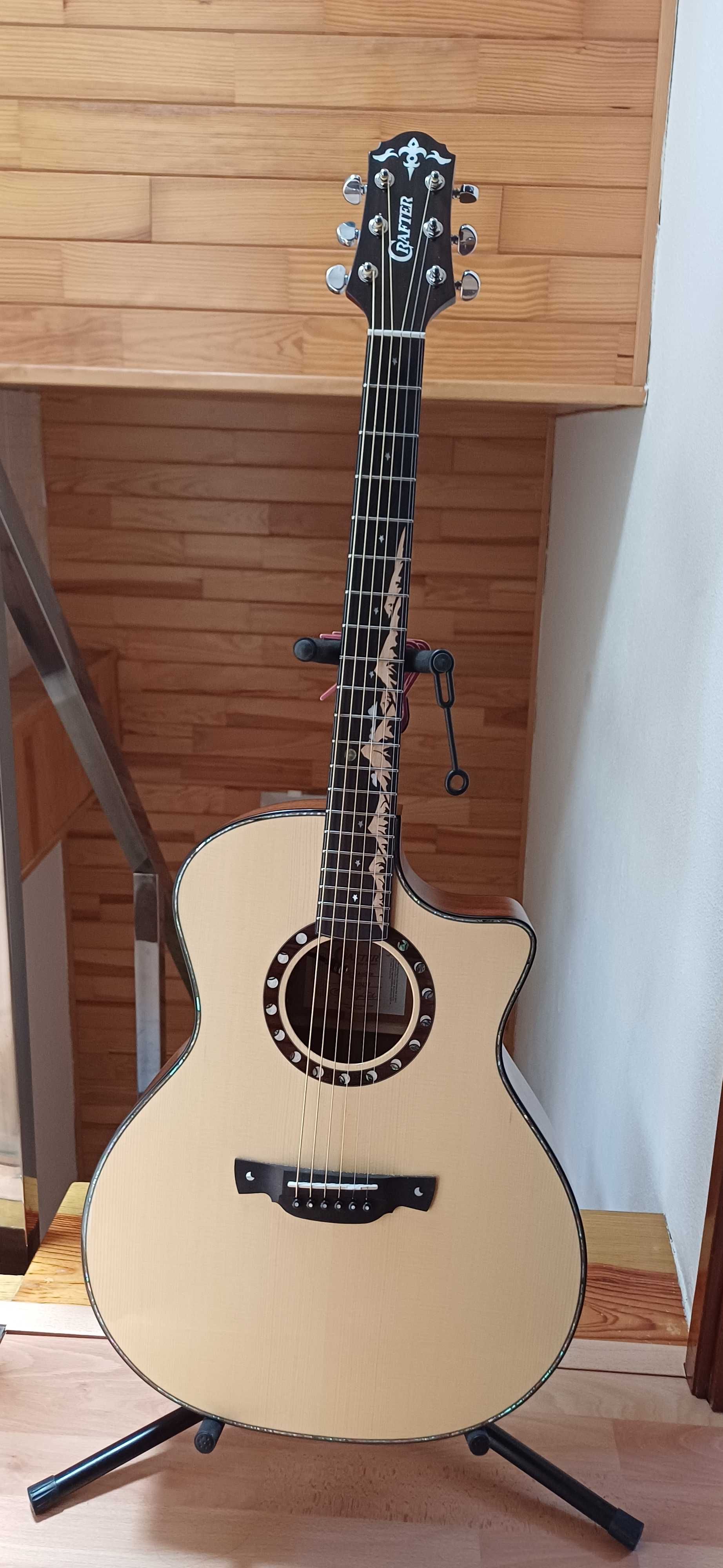 GUITARRA CRAFTER MLG MAHO  CE s marcas  uso  imaculada valor 900 €