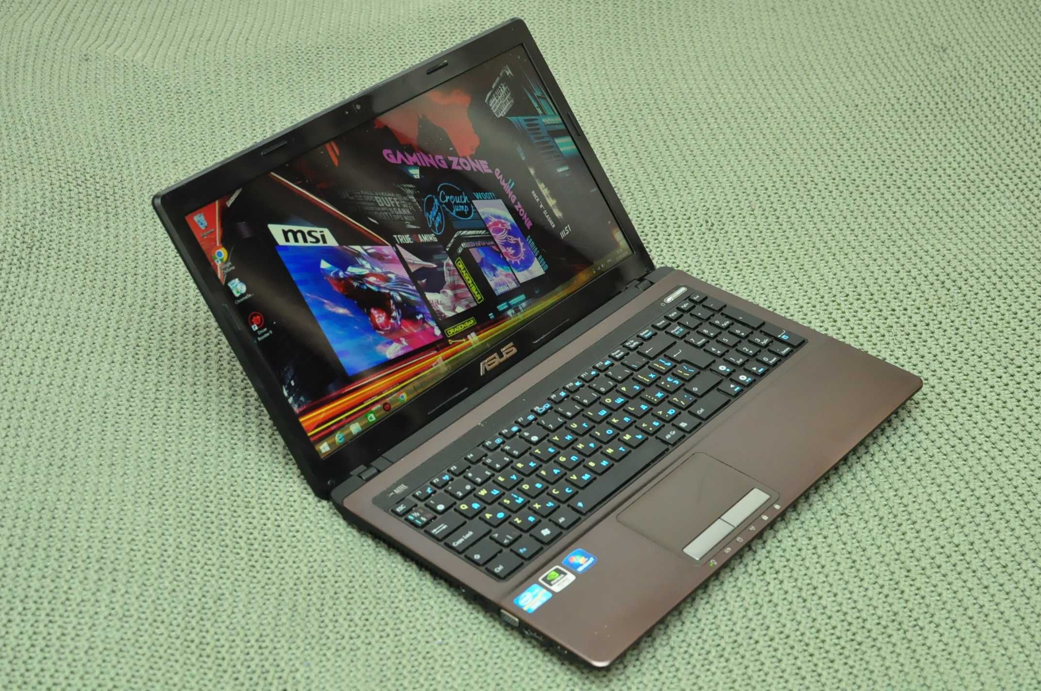 Игровой ноутбук Asus X53s (Core i7/12Gb/SSD/GeForce 610m-2Gb)
