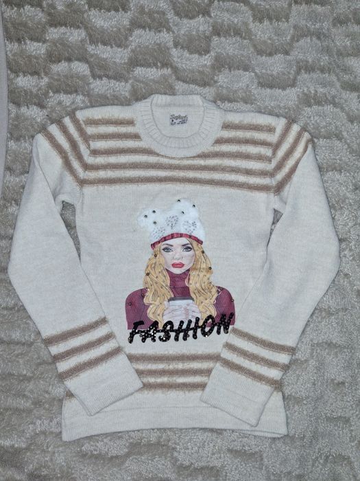 Светр, кофта для дівчинки