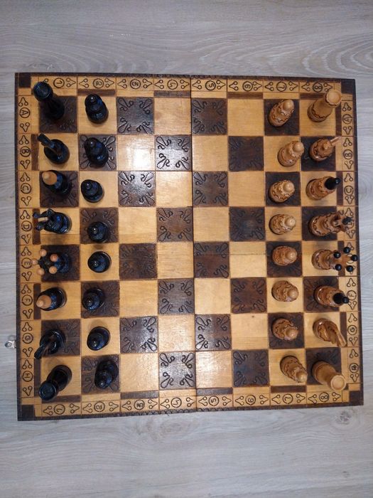 Stare szachy w stylu góralskim kompletne 55 x 55