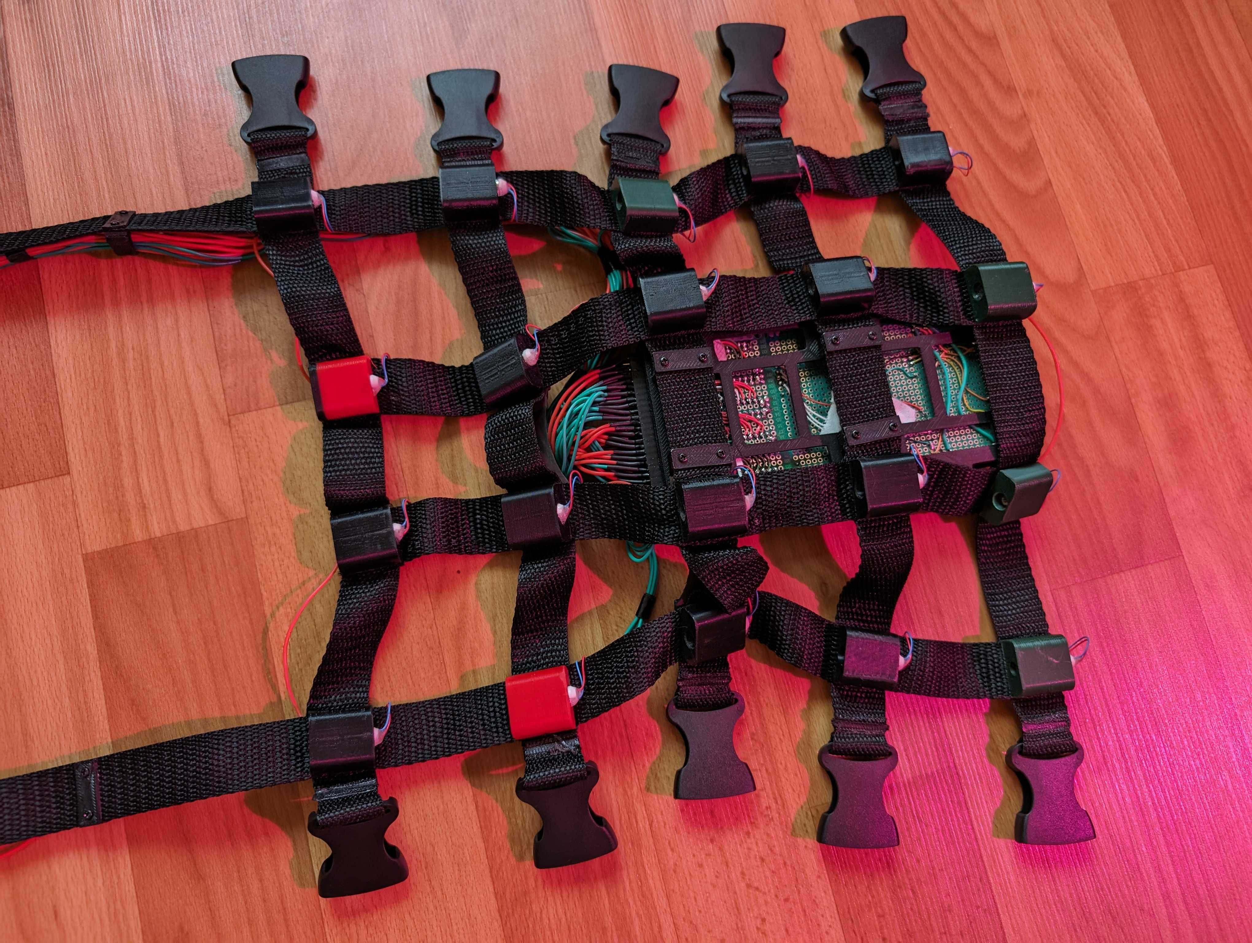 Вибро костюм bhaptics tactsuit x40 vr pico oculus