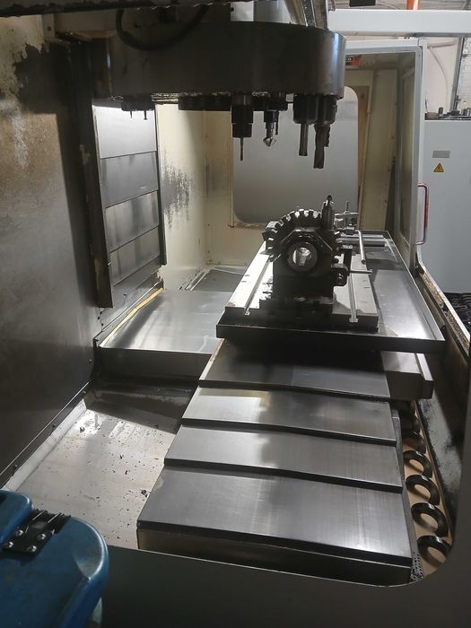 Haas VF-3 Frezarka CNC centrum