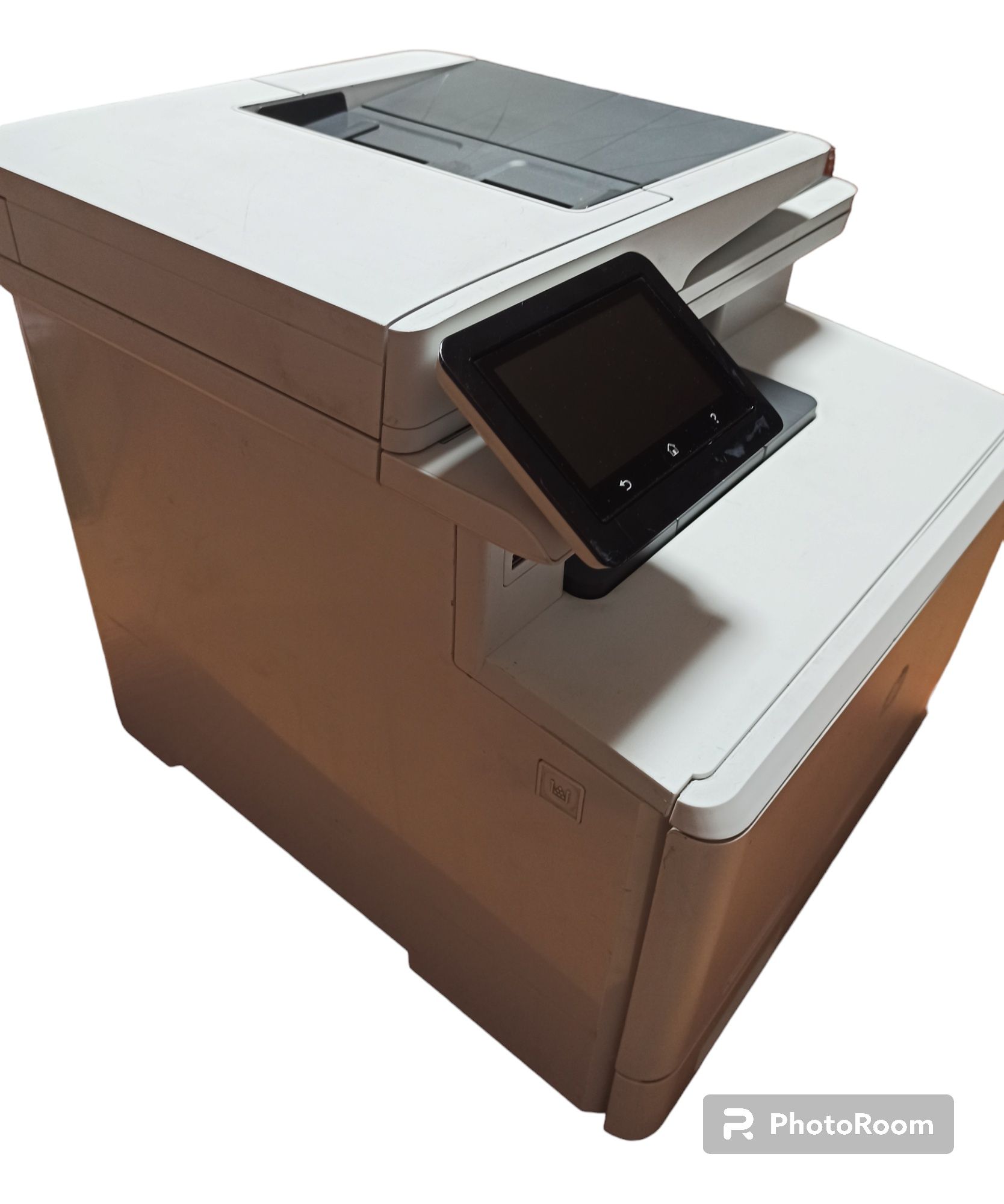 Принтер HP Color laserjet M477fdn, у робочому стані дешево