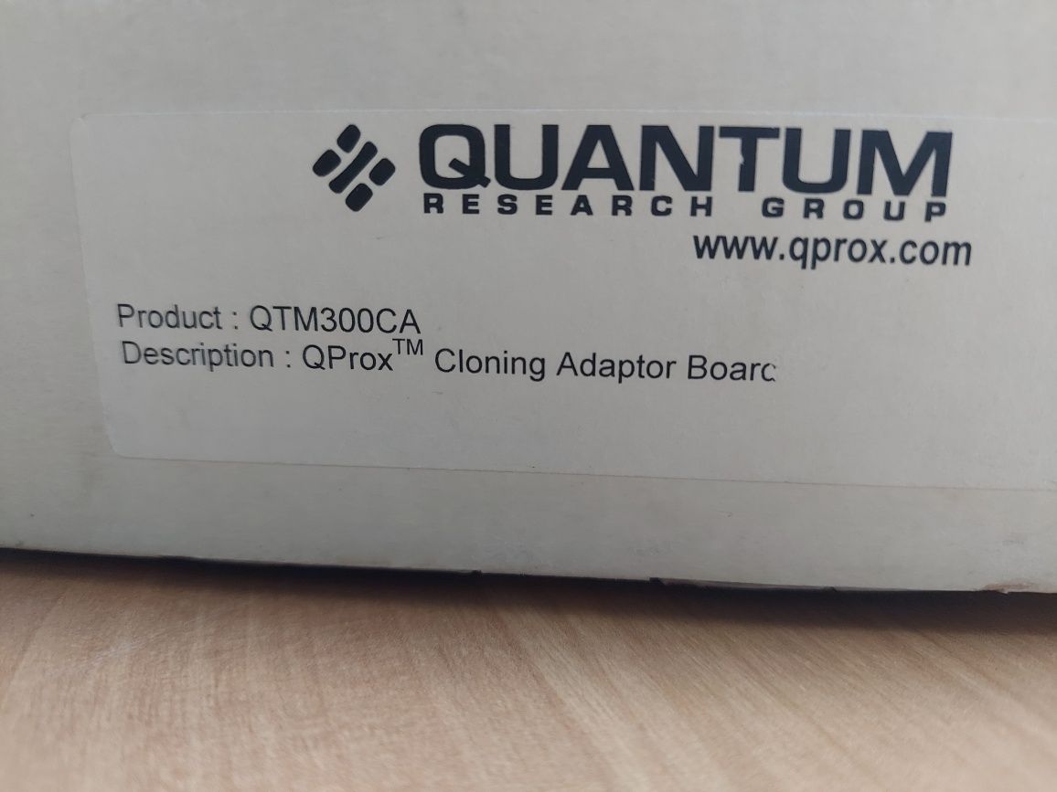 Программатор QTM300CA для сенсорных микросхем QT320, QT310