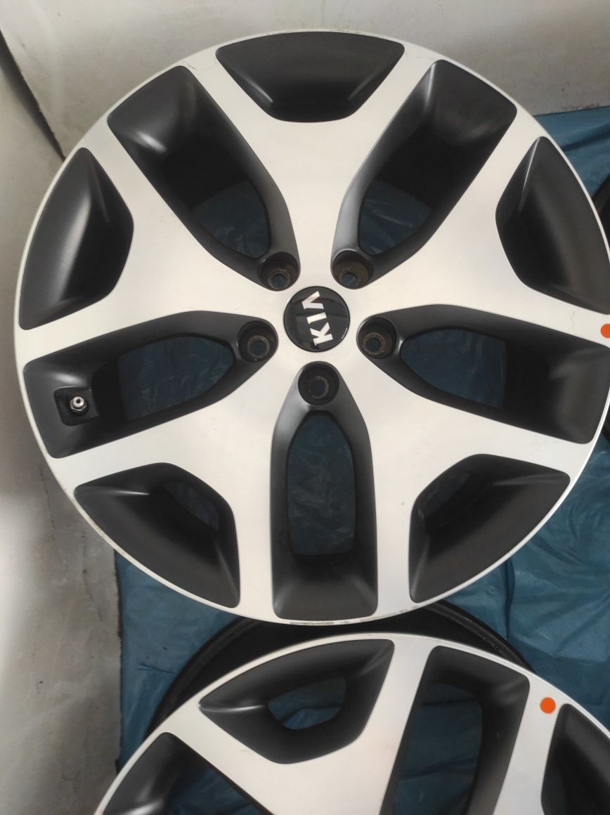 483 Felgi aluminiowe ORYGINAŁ KIA R 19 5x114,3 Bardzo Ładne Czujniki