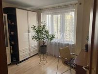 Продаж 3-к квартири, ремонт, меблі, техніка. Троєщина, О.Бальзака, 4а