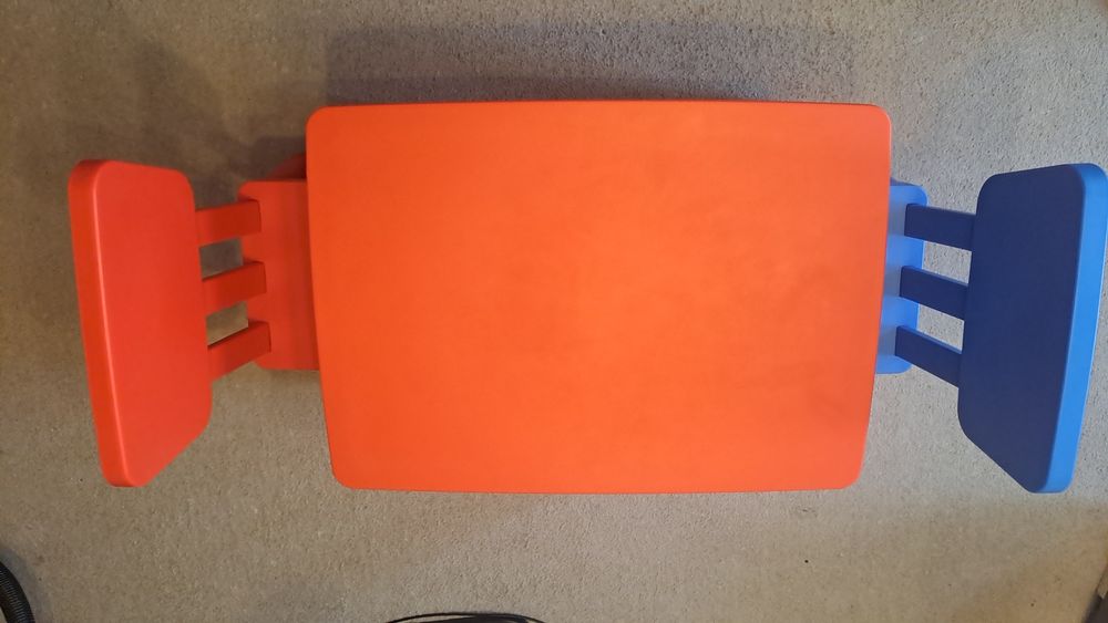 Mammut IKEA_stolik i 2 krzesła_stan b.dobry