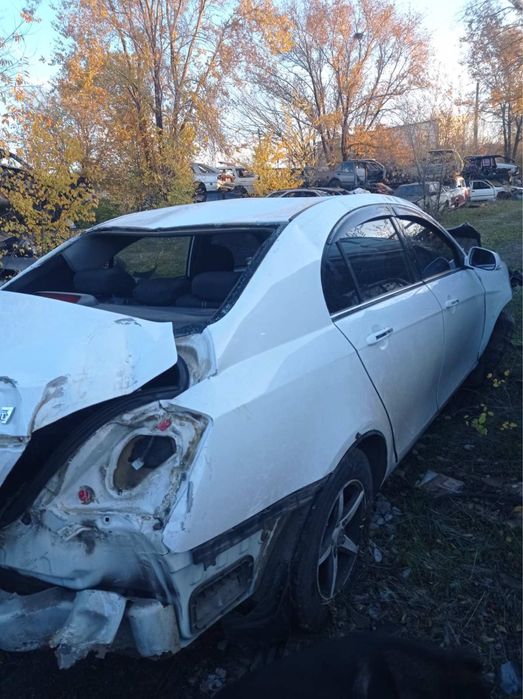 Продам Geely Emgrand 7 после дтп