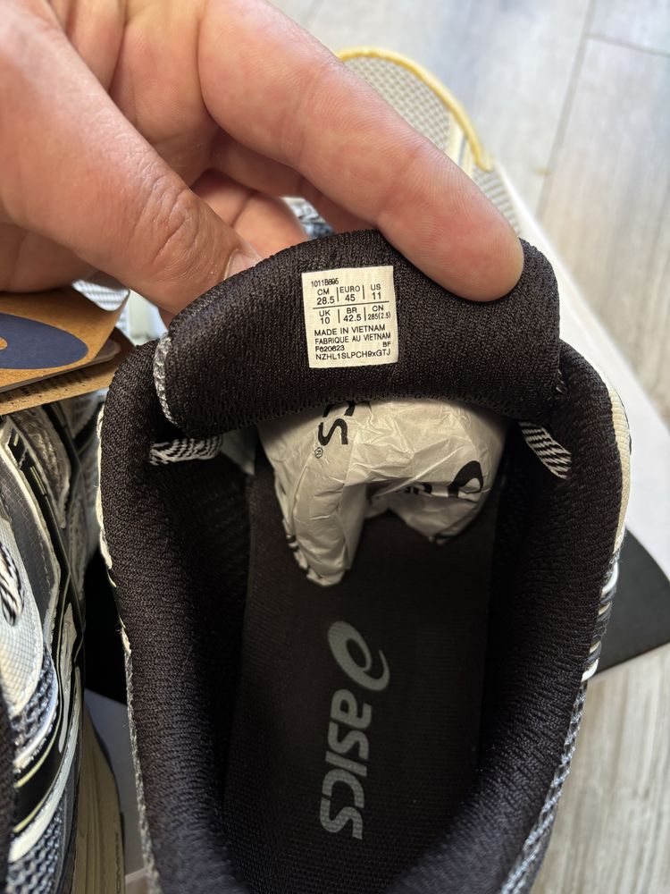 Asics Gel-Kahana 8 SP - 45р.