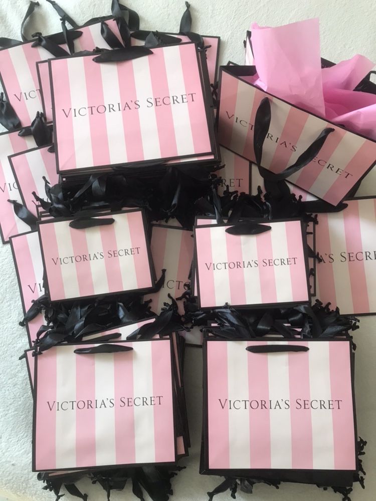 Подарункові коробкиVictoria’s Secret Вікторія Сікрет)