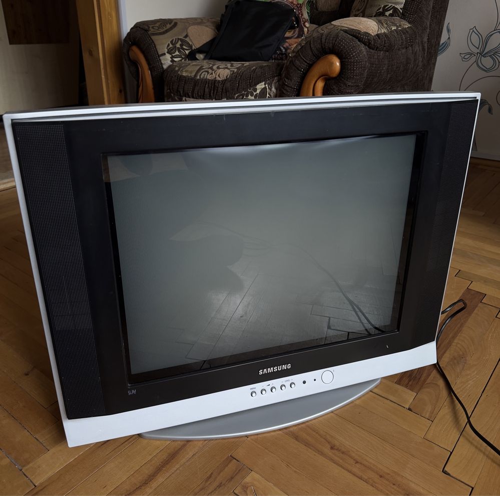 ЕЛТ-телевізор Samsung CS-21Z43ZGQ. 21 дюйм 4:3