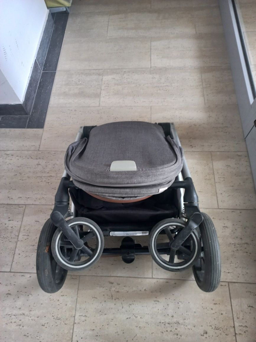 Wózek Cybex - zestaw gondola I spacerowka