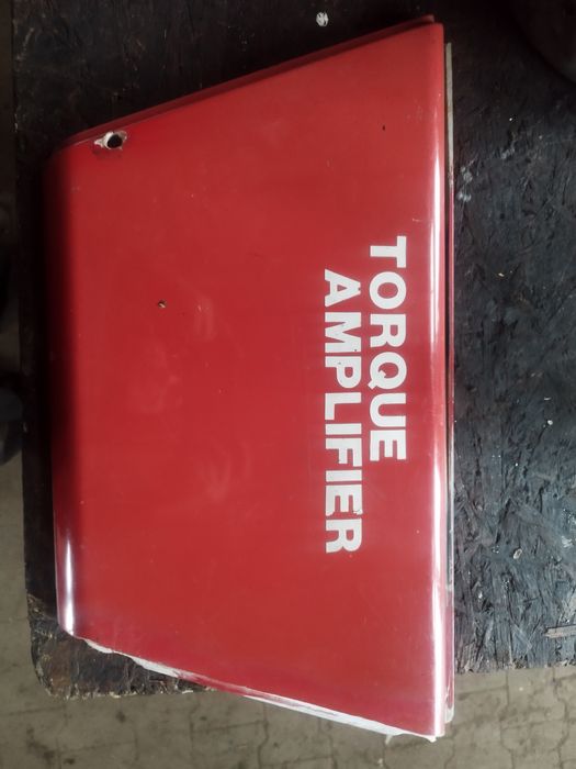 osłona maski case 385, 485, 585, 785, 885, 985,