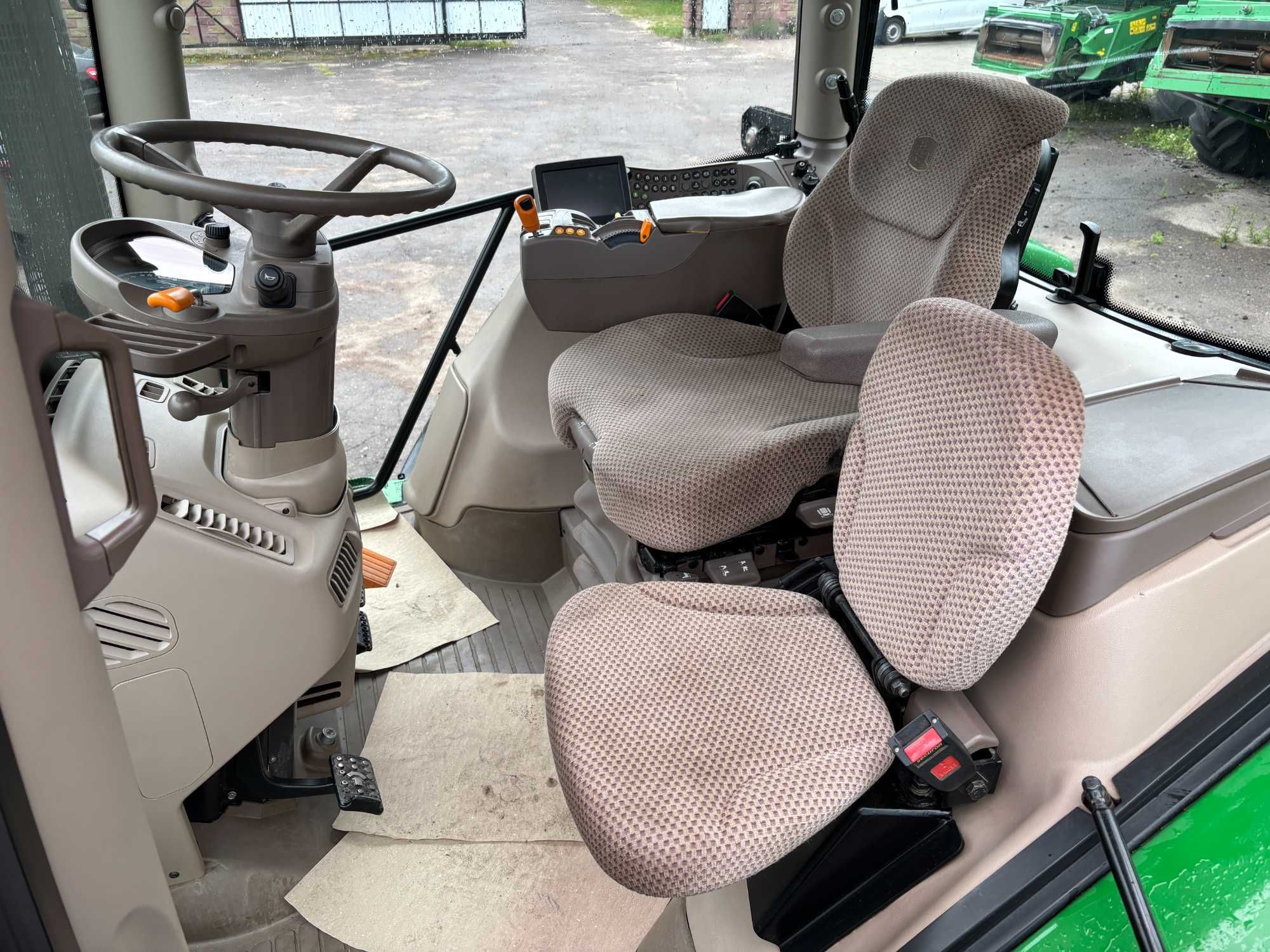 John Deere 6190R 2014p