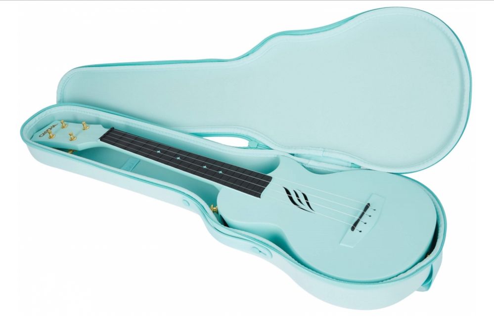 UKULELE Cascha Carbon Fibre Set MNT