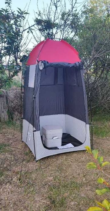 Wysoki namiot turystyczny przenośny przebieralnia toaleta plażowy