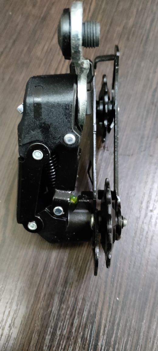 Переключатель задн. индекс. 7-к черн. SHIMANO RD-TY200
