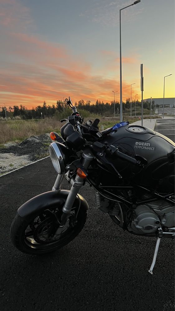 Ducati Monster S2R 800