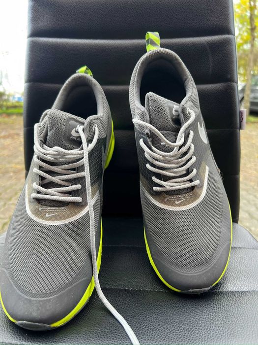 Sapatilhas Nike novas