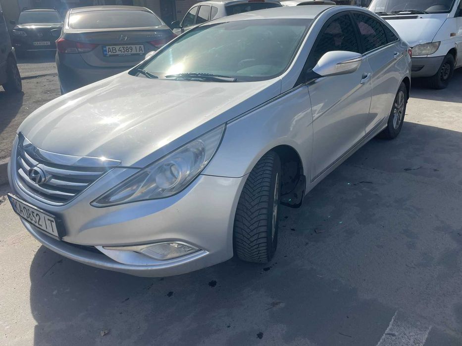 Розстрочка авто на викуп Соната 2013р.в.