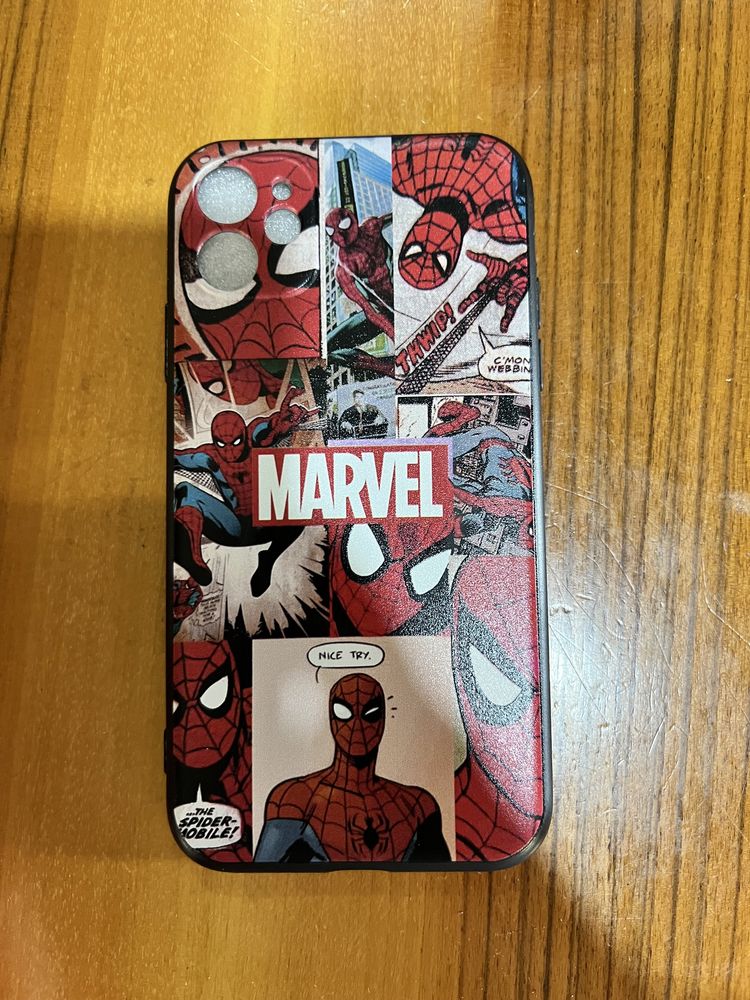 Capas iPhone 11 marvel spigen