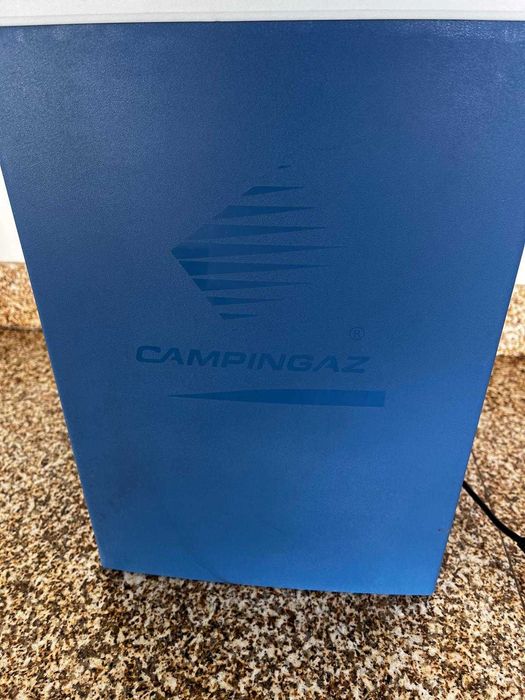 Geleira elétrica 12v Campingaz com transformador 230v