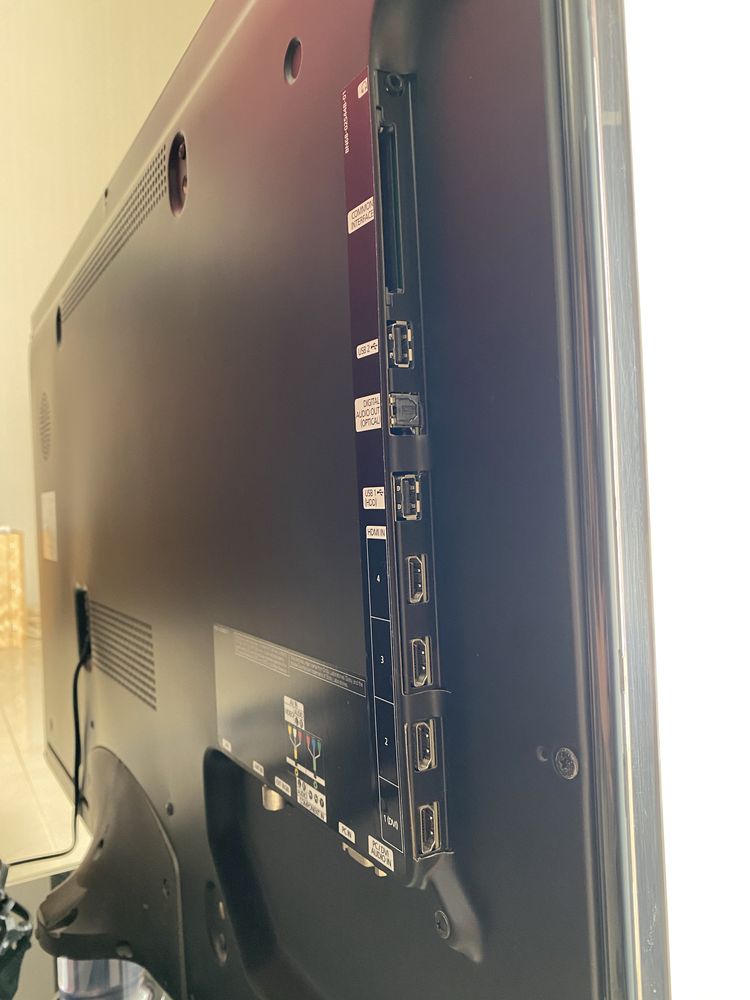 TV Samsung UE40C5100