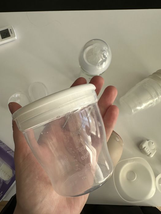 Молоковідсмоктувач Canpol Babies + набір для годування та банку молока
