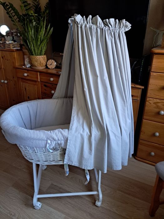 Kosz mojzesza, łozeczko